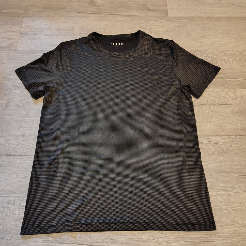 Vollebak Ceramic T Shirt Mens Large Black Textured Short Sleeve Tech Tee vented